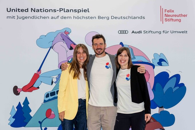 © Jonas Melcher | Nina Hobel, Felix Neureuther, Linda Haseidl (v.l.n.r.)